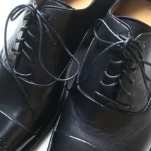 未使用! イタリア製 BRUNO MAGLI ブルーノマリ ビジネス ウイングチップ レザーシューズ 革靴 ブラック 黒 6表記 メンズ デッドストック_画像4