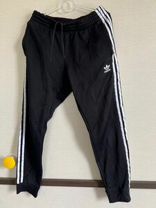 adidas アディダス　パンツ　ジャージ