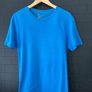 【美品】ギャップTシャツ サイズM ターコイズブルー青 インナー重ね着男女兼用の画像1