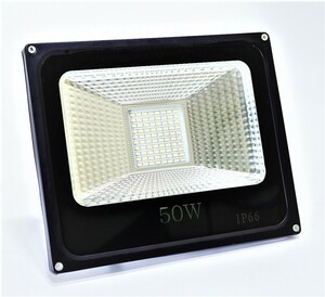 即【爆連SMDチップ80発搭載】LED50W投光器 6500K白色 IP66 屋外照明
