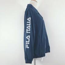 AS0470 美品 FILA フィラ メンズ アウター カジュアルウェア ウィンドジャケット ステンカラー フリーサイズ ネイビー 紺 ロゴプリント_画像4