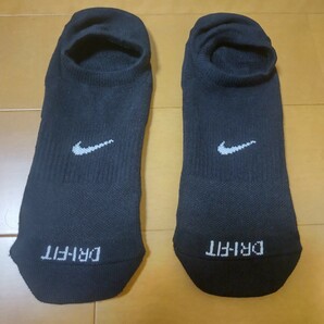 新品！25～27cm NIKEエブリデイプラスノーショウフッティー ソックス