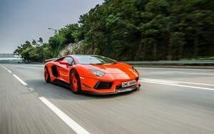 Art hand Auction 兰博基尼 Aventador LP700-4 红色超级跑车绘画风格壁纸海报超大宽 921 x 576 毫米可剥离贴纸 018W1, 车, 摩托车, 汽车相关商品, 其他的