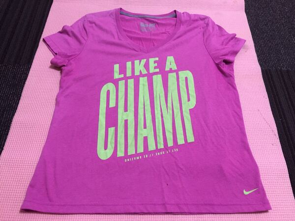 NIKE ナイキ 半袖シャツ レディース サイズ L トップス DRI-FIT 半袖Tシャツ スポーツ