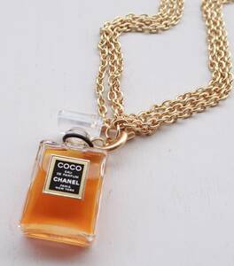  Chanel CHANEL COCO духи Mini бутылка цепь колье Gold кейс для украшений Vintage редкость прекрасный товар духи бутылка пуховка .-m