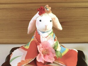 [ old cloth 43].. greeting .... . doll red series ① sause ear / toy pattern . kimono ...* handmade / kimono remake / crepe-de-chine craftsmanship 