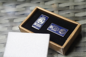 非売品 BOSS ボス ピンズ ピンバッジ サントリー