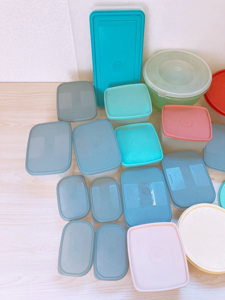 タッパーウェア Tupper ware 18点 まとめ売り大、小混合/ 保存容器