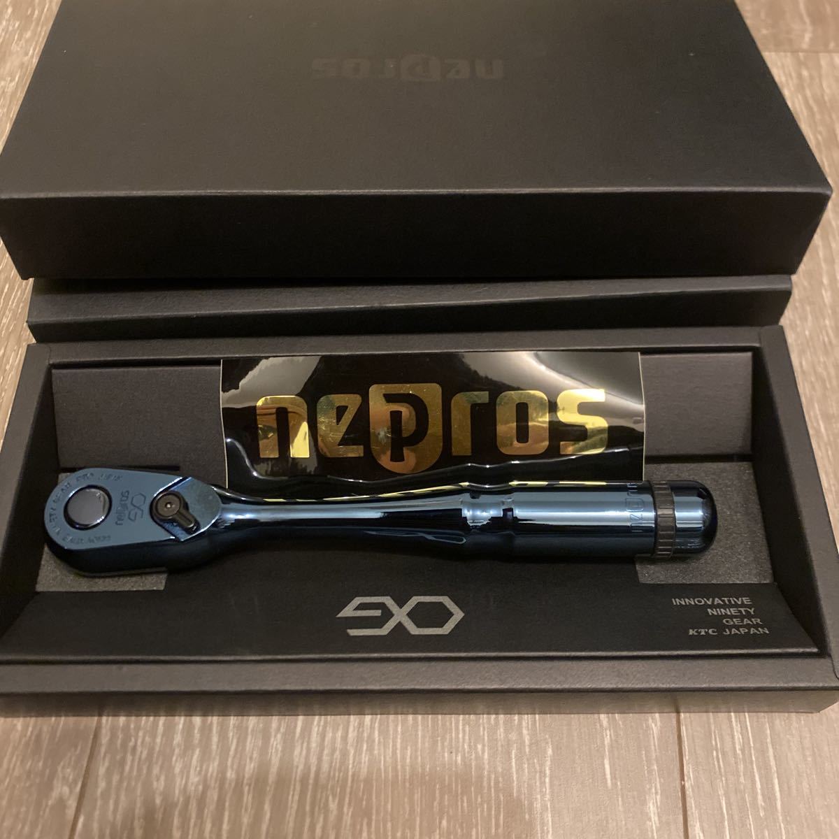 豪奢な ネプロス 9.5sq.ラチェットハンドル 未開封品 NBR390JB 鉄紺