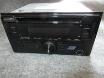 KENWOOD #CK-W70D ダイハツ純正 ケンウッドカーステ オーディオ　CDプレイヤー 外部入力AUX有 　12V　AM/FM _画像1