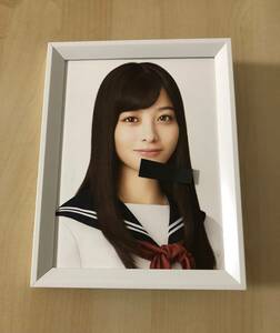 Art hand Auction kj ★Framed Item★ Kanna Hashimoto Sailor Suit Rare Photo 2L Size Framed Poster Style Design High School Girl Uniform Not for Sale Gravure, antique, collection, printed matter, others