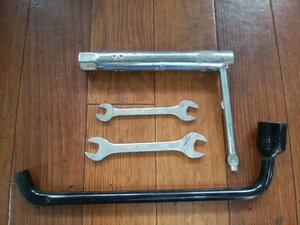 O#368 Peugeot 106 S16 latter term E-S2S Heisei era 8 year 10 month loaded tool 4 point set spanner wheel bolt wrench plug wrench?