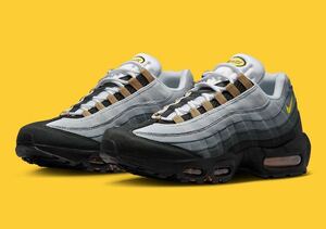 AIR MAX 95 "WHITE YELLOW STRIKE" DX4236-100 （ホワイト/ウルフグレー/クールグレー/イエローストライク）