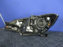 値引きチャンス GP5 GP6 フィット 後期 右ヘッドライトASSY STANLEY W3675 純正 33100-T5A-N11 (右ヘッドランプ 右ライト G-3901)_画像5