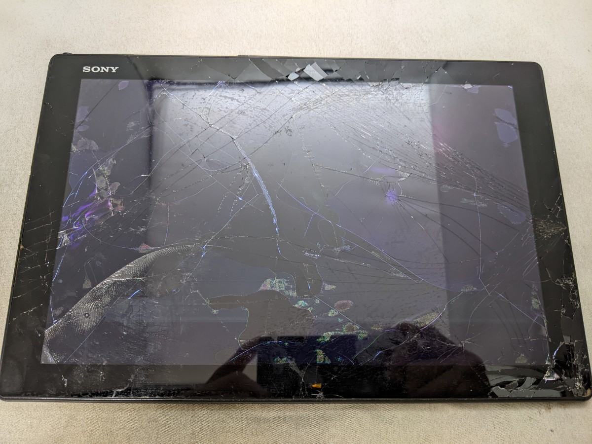 SONY Xperia Z4 Tablet SOT31 au オークション比較 - 価格.com