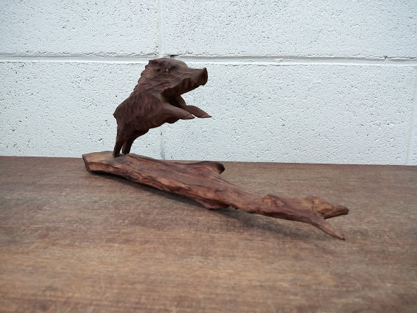 ◇イノシシ 置物/木彫り 彫刻 猪 動物 自然木 木製 和風 和室 床の間