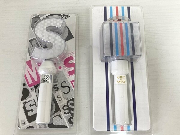 送料込み ■ 未使用品 ペンライト 2点 SMAP Mr.S saikou de saikou no CONCERT TOUR 2014-2015 / GIFT OF SMAP 2012 スマップ