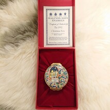 【美品】【希少】クリスマス ピルケース 1992年 イギリス ロンドン イギリス王室御用達　ハルシオンデイズ　エナメルボックス　_画像1