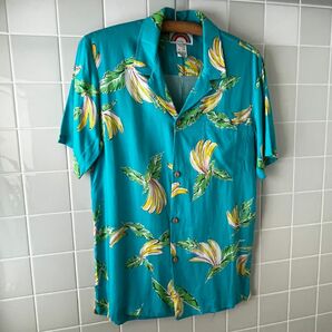 PARADISE FOUND HAWAII（アメリカ製)；【’80sヴィンテージ品】レーヨンアロハシャツ Size S