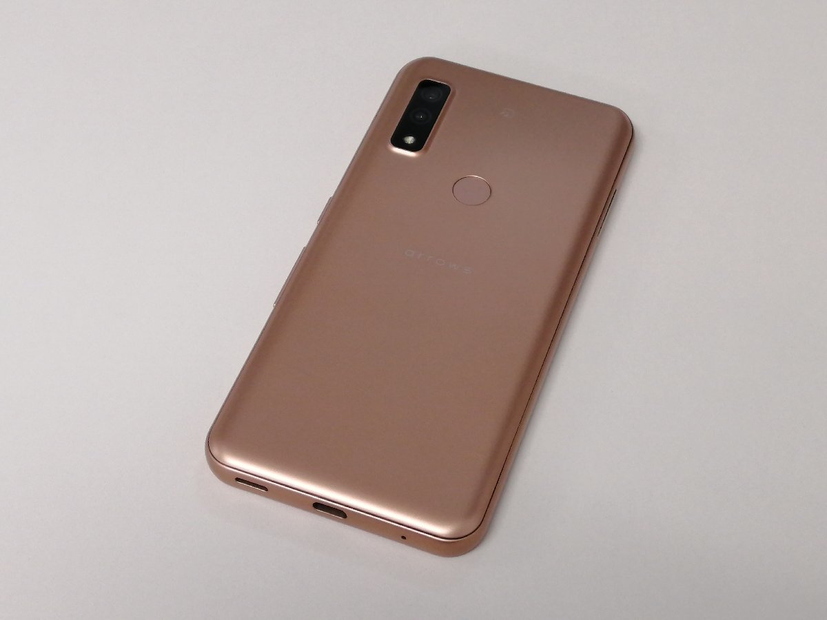 au FUJITSU arrows We FCG01 ローズゴールド SIMロック解除済 | JChere