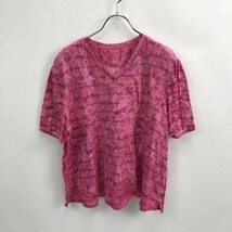 ◆お洒落な逸品◆伊太利屋 半袖 Tシャツ Vネック 総柄 ピンク 11 レディース K81 ｃ2821_画像1