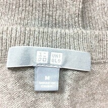 ◆【高級カシミヤ なめらかな逸品】UNIQLO/ユニクロ 長袖 ニット セーター Ｖネック カシミヤ100％ ブラウン 茶 Ｍ K119 ｃ3512_画像3