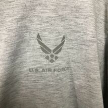 00s 米軍実物 USAF U.S.AIR FORCE 半袖Tシャツ 空軍 ロゴ ビッグシルエット カットソー 半袖 霜降りグレー リフレクター XLサイズ ロゴ_画像3