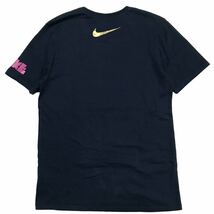 【美品】NIKE BLOCK BUSTER LOGO TEE ゴツナイキ プリント 半袖Tシャツ メンズ M ネイビー ピンク プリント スウォッシュ コットン 19年製_画像2