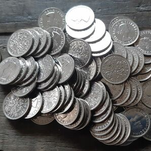 幸せのシックスペンス イギリス 100枚セットラッキー6ペンス 本物古銭英国コイン1953~1967