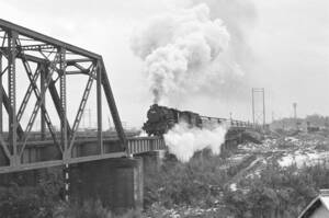 飾って楽しむ鉄道写真（去りゆく蒸気機関車：伊田線 ） NO.63310018「69632」