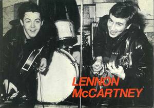 【бесплатная доставка! ] The Beatles The Beatles Книга "Lennnon McCartney их песни и фото"