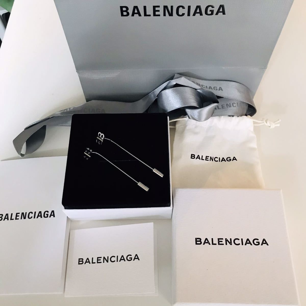 2023年最新】ヤフオク! -balenciaga(バレンシアガ) ピアス