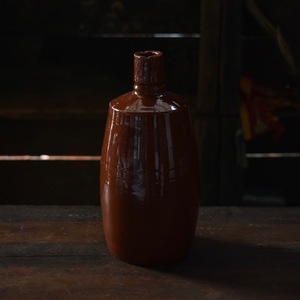 Vintage USA Ceramic Wine Bottle 1970年代 ポルトガル 陶器製 ボトル 花瓶 ディスプレイ アメリカ アンティーク ヴィンテージ Y-1371