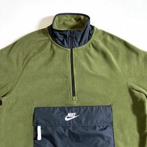 【レア】NIKE ナイキ フリース ハーフジップ センターポケット ロゴ刺繍 Mサイズ グリーン カーキ ジャケット 匿名配送_画像4