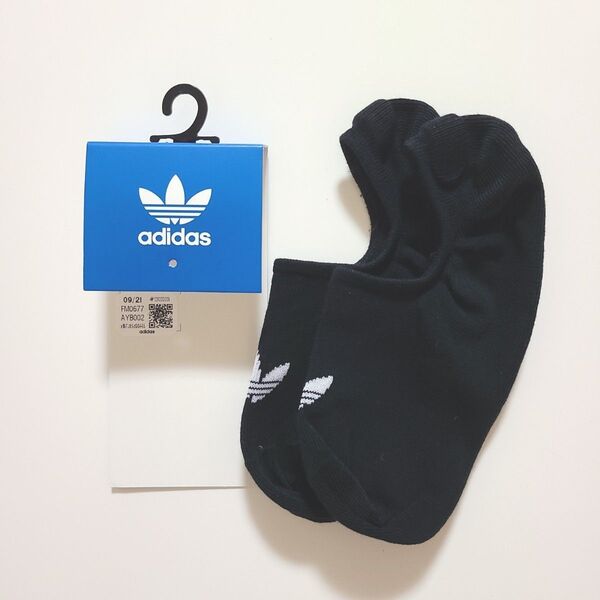 adidas 靴下