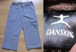 DANSKIN　DG3　ゴールドウィン　ヨガパンツ　ハーフパンツ　フィットネス　ジム通いに