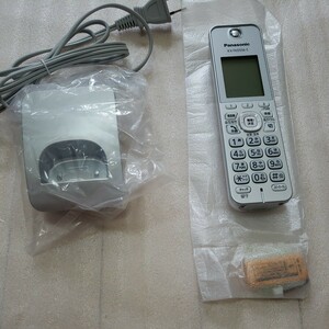 新品　未使用☆即決☆ Panasonic KX FKD556 S 子機 増設 パナソニック パナソニック電話