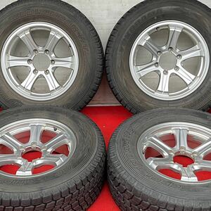 バリ溝。綺麗！WEDS製。社外。17インチ× 7.5J +23 6H 139.7 YOKOHAMA 265/65R17 112Qスタッドレス4本。ハイラックス サーフ プラド FJ他等