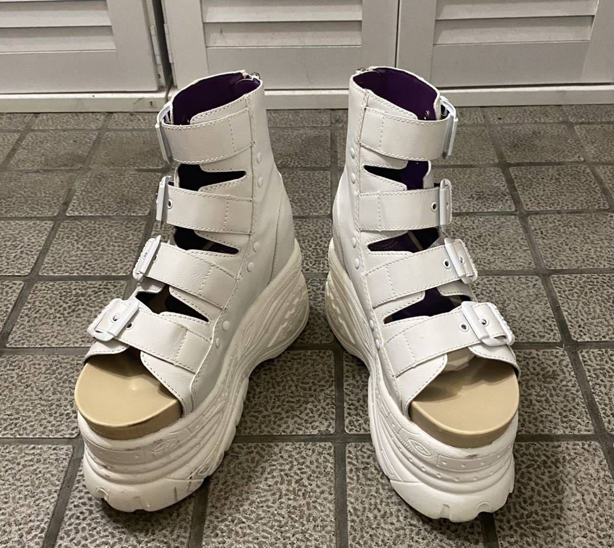 ヤフオク! -「white boots」の落札相場・落札価格