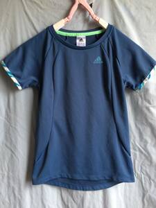 アディダス　adidas　スポーツTシャツ　レディースS　ポリエステル100％　匿名配送　(管0074)　