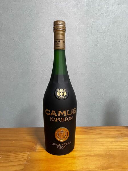 CAMUS NAPOLEON　VIEILLE RESERVE　カミュ ナポレオン ヴィエイユリザーブ 