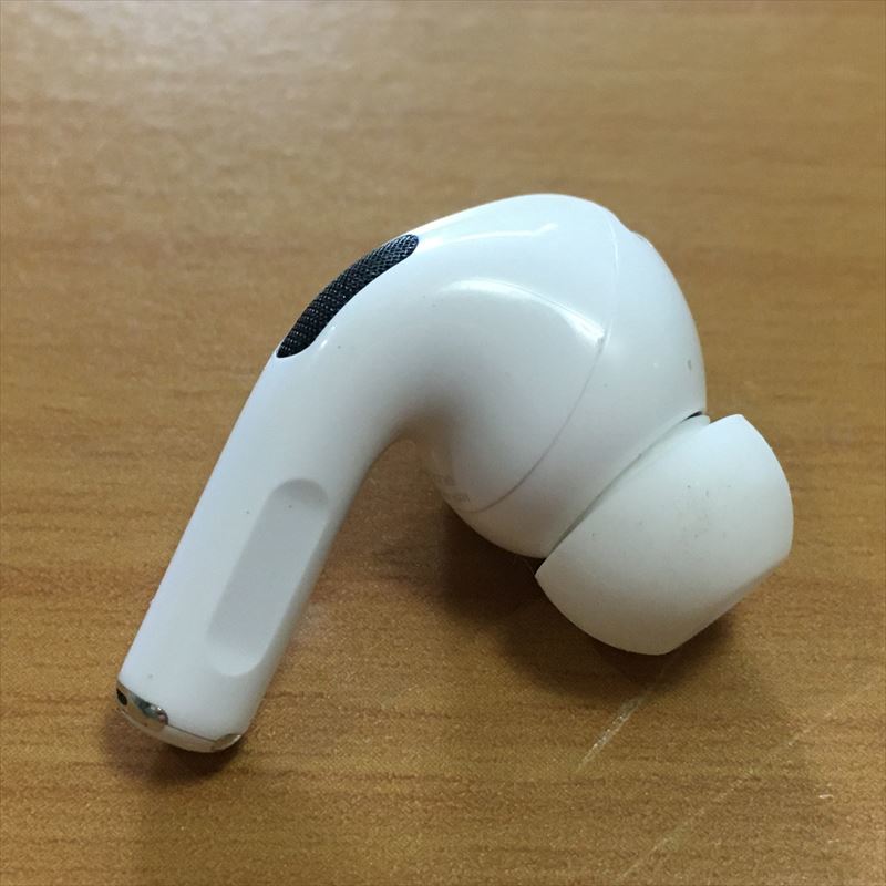 傷有特価品-4 Apple純正AirPods Pro 第1世代イヤホン本体片耳右（R