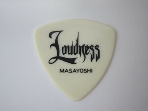 * loud nesLOUDNESS mountain under . good Masayoshi Yamashita guitar pick 