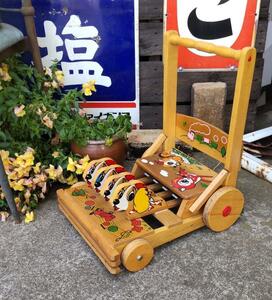  handcart Showa Retro clattering child toy USED wooden toy walk .