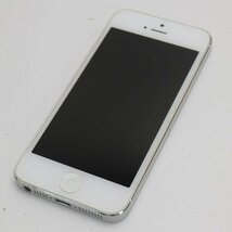 美品 au iPhone5 32GB ホワイト 即日発送 スマホ Apple au 本体 白ロム あすつく 土日祝発送OK_画像1