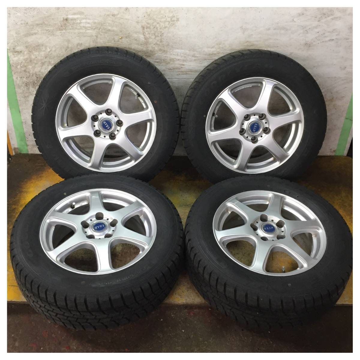1 BRIDGESTONE BLIZZAK VRX2 215/60/R | JChereヤフオク代理購入