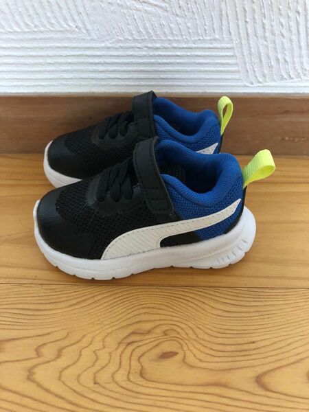 PUMA プーマ　ベビースニーカー　12cm