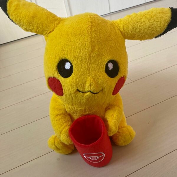 ポケットモンスター　ピカチュウ　ぬいぐるみ　小物入れ　ビッグぬいぐるみ