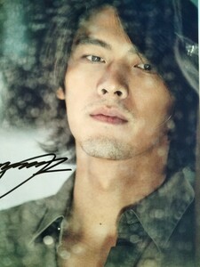 ヒョンビン直筆サイン入り超 大型写真…Hyun Bin…愛の不時着…15