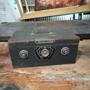 . сейф стальной античный старый инструмент dial антиквариат TOKYO можно использовать Showa Retro металлический коробка железный ( примерно 36.2×25×16cm)